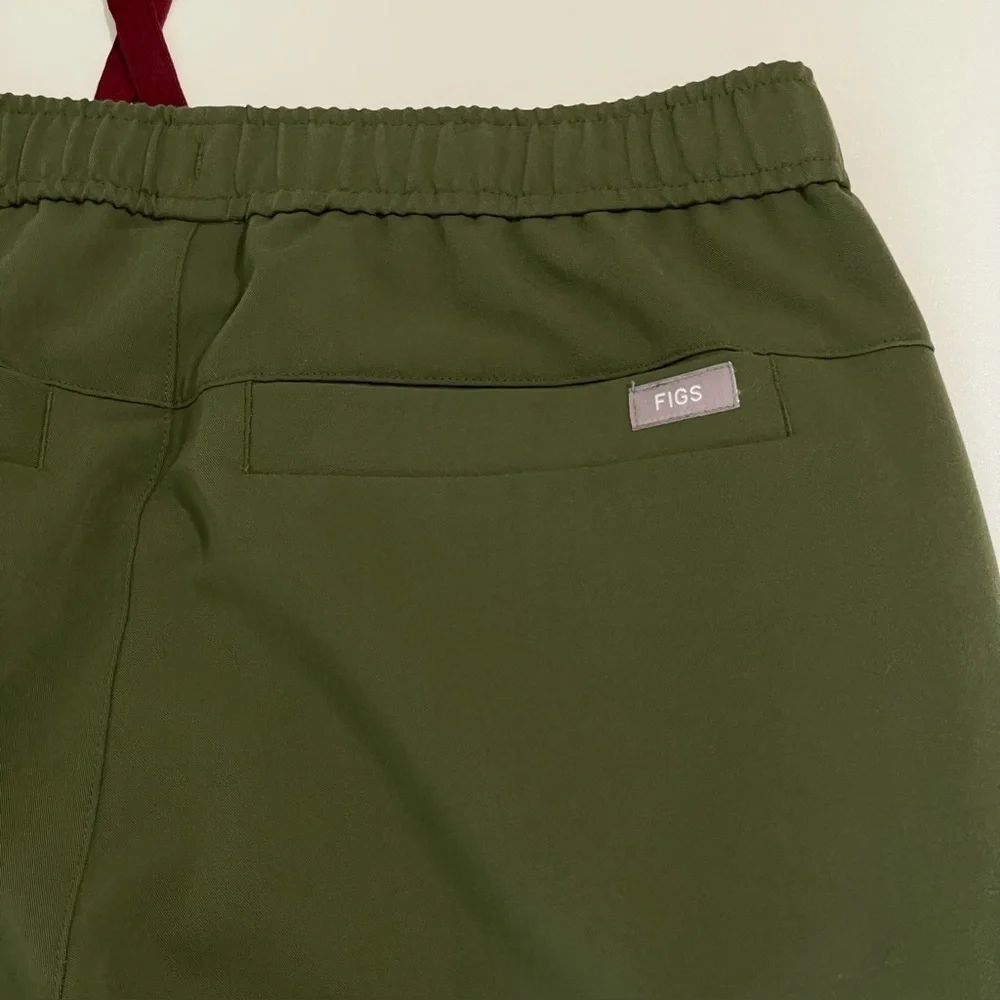 Figs Tansen Jogger Scrub Pants Limited Edition Dark Olive Small Short